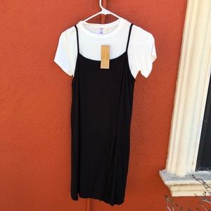 NWT: Francesca's Black/White Shift Dress